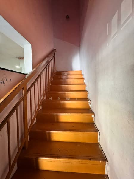 Rumah Teres 2-Tingkat untuk Dijual di Puchong (Selangor) - PHAWI . - Corridor - PropertyGuru.com.my