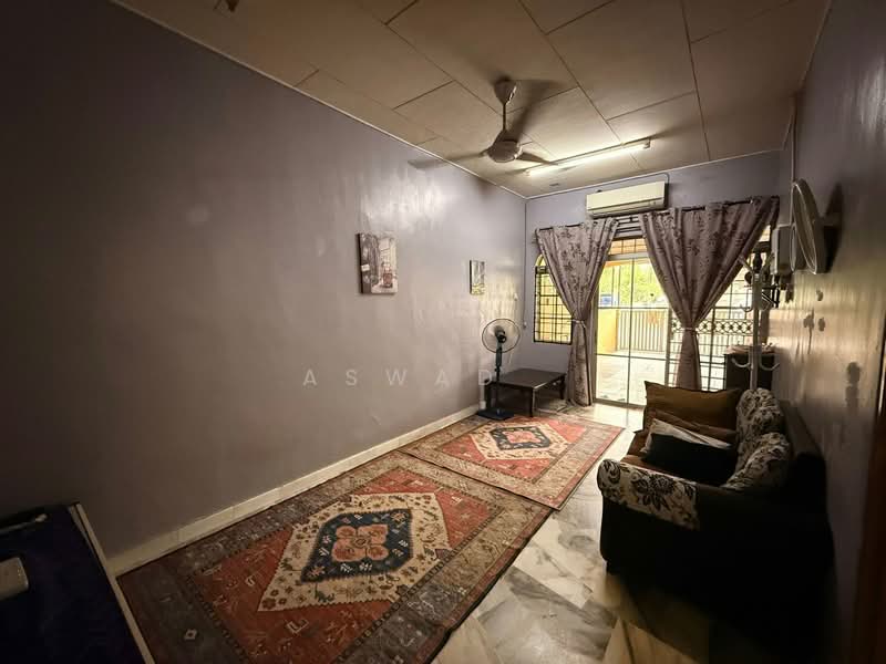 1-storey Terraced House for Sale in Kulim Techno City (Kulim) - Aswad . - Living Room - PropertyGuru.com.my