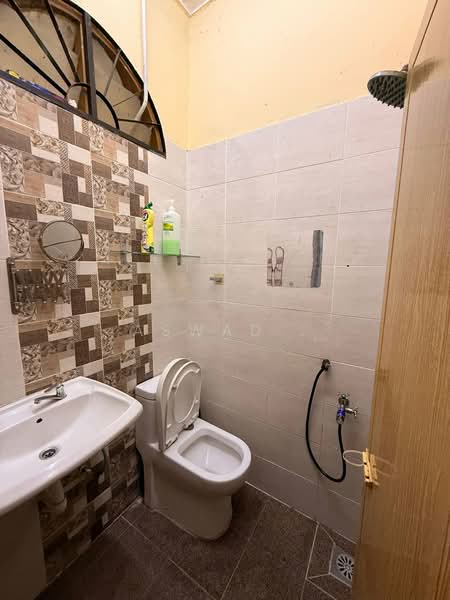 1-storey Terraced House for Sale in Kulim Techno City (Kulim) - Aswad . - Bathroom - PropertyGuru.com.my