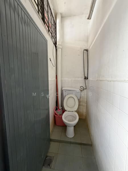 Rumah Teres 1 Tingkat untuk Dijual di Taman Lip Sin (Sungai Dua) - Ms Chang - PropertyGuru.com.my