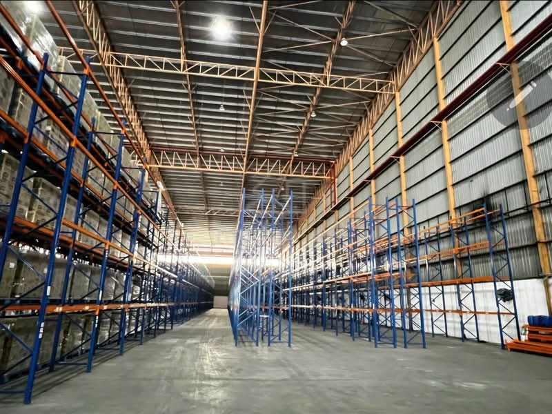 Warehouse for Rent in Subang Hi-Tech Industrial Park (Subang Jaya) - Tony Cham - Interior - PropertyGuru.com.my