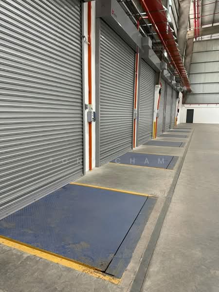 Warehouse for Rent in Subang Hi-Tech Industrial Park (Subang Jaya) - Tony Cham - Exterior - PropertyGuru.com.my