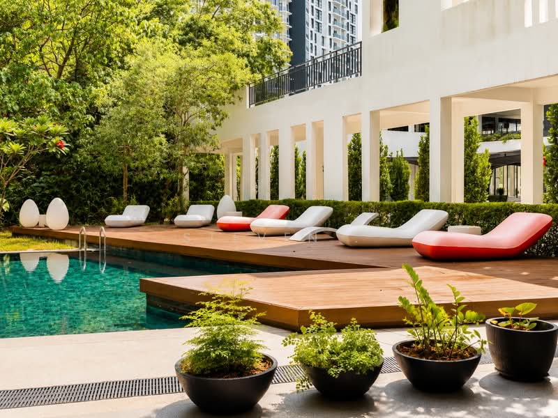 Condominium for Rent at The Cove Hillside Residence - Steven . - Pool - PropertyGuru.com.my