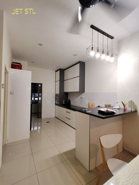 Rumah Teres 3 Tingkat untuk Dijual di Setia Utama (Setia Alam) - Daniel Kok - Kitchen - PropertyGuru.com.my