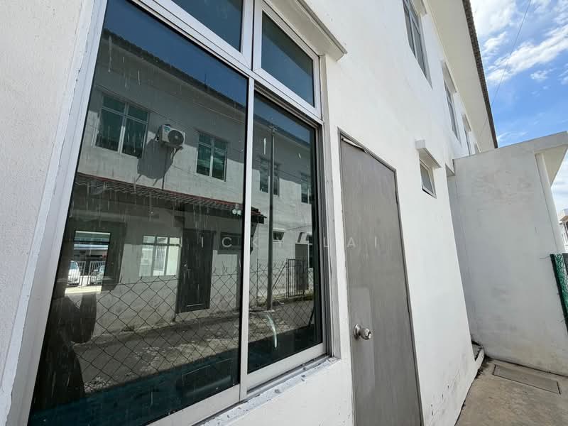 2.5-storey Terraced House for Sale in Taman Kundang Jaya (Rawang) - Nicky Lai - Exterior - PropertyGuru.com.my
