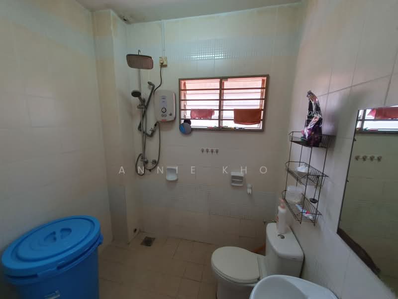 2-storey Terraced House for Rent in Shah Alam (Selangor) - Annie Kho - Bathroom - PropertyGuru.com.my
