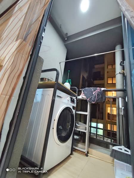 Servis Apartment untuk Dijual di Country Garden Central Park - Alan Tee - Balcony - PropertyGuru.com.my