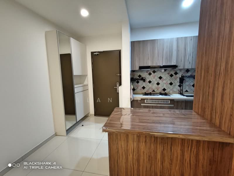 Servis Apartment untuk Dijual di Country Garden Central Park - Alan Tee - Kitchen - PropertyGuru.com.my