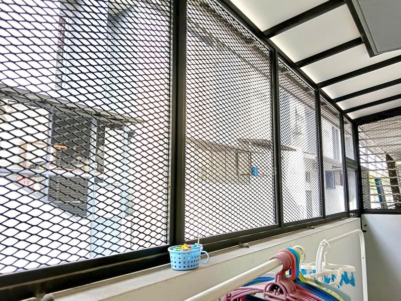 Rumah Teres untuk Dijual di Kota Emerald (Rawang) - Rajesh Kanesan - Balcony - PropertyGuru.com.my