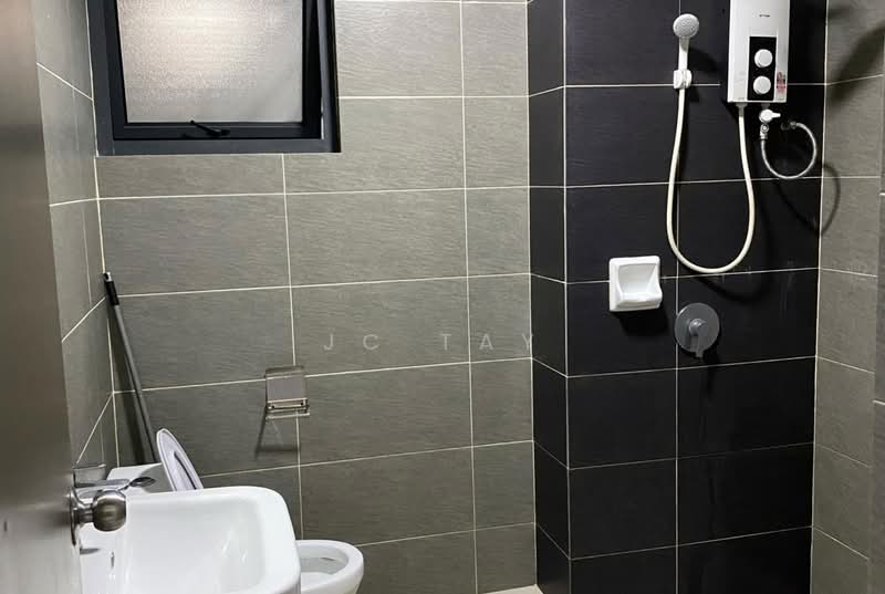 Condominium for Sale at The Henge - JC Tay - Bathroom - PropertyGuru.com.my