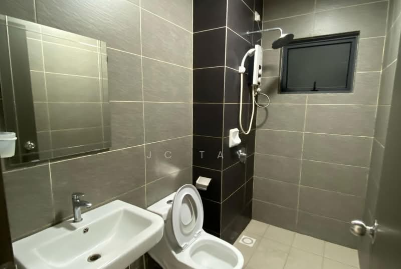 Condominium for Sale at The Henge - JC Tay - Bathroom - PropertyGuru.com.my