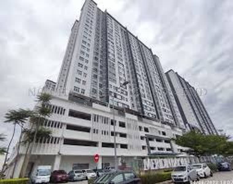Pangsapuri untuk Dijual di Meridin Bayvue Serviced Apartment - Jason Tang - Exterior - PropertyGuru.com.my