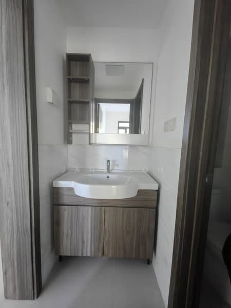 Apartment for Sale at Regalia Park @ Forest City - Jane Loh - Bathroom - PropertyGuru.com.my