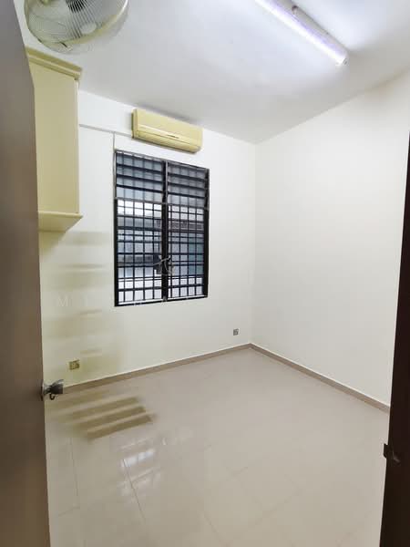 Apartment for Sale at Taman Seri Perak - Michael Khng - PropertyGuru.com.my