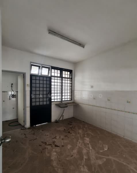 Rumah Teres 2 Tingkat untuk Dijual di Taman Desa Cemerlang (Ulu Tiram) - Sammi Hoo - PropertyGuru.com.my
