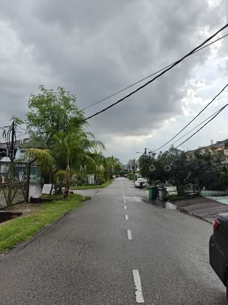 Rumah Teres 2 Tingkat untuk Dijual di Taman Desa Cemerlang (Ulu Tiram) - Sammi Hoo - PropertyGuru.com.my