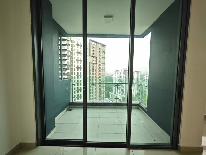 Kondominium untuk Disewa di The Vyne - Nick Woo - Balcony - PropertyGuru.com.my