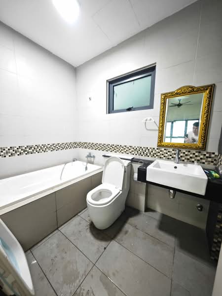 Kondominium untuk Disewa di The Vyne - Nick Woo - Bathroom - PropertyGuru.com.my
