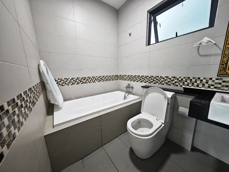 Kondominium untuk Disewa di The Vyne - Nick Woo - Bathroom - PropertyGuru.com.my