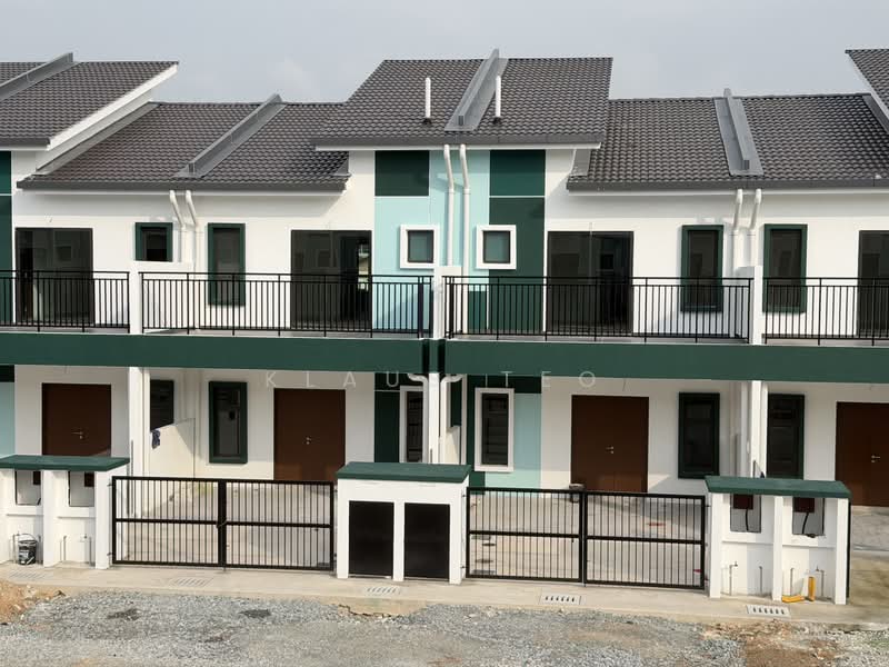 2-storey Terraced House for Sale in Telok Panglima Garang (Selangor) - Klaus Teo - Exterior - PropertyGuru.com.my