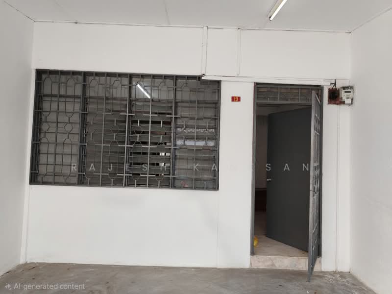 Rumah Teres untuk Dijual di Taman Sri Rawang (Rawang) - Rajesh Kanesan - Entrance - PropertyGuru.com.my
