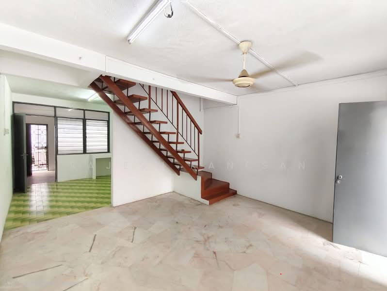 Rumah Teres untuk Dijual di Taman Sri Rawang (Rawang) - Rajesh Kanesan - Interior - PropertyGuru.com.my