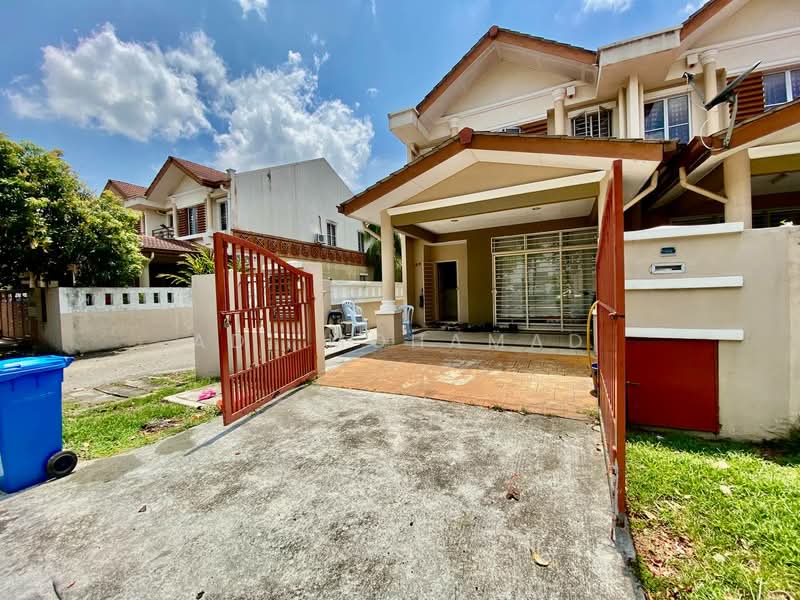 Rumah Teres 2 Tingkat untuk Dijual di Alam Nusantara (Setia Alam) - Adi Mohamad - Exterior - PropertyGuru.com.my