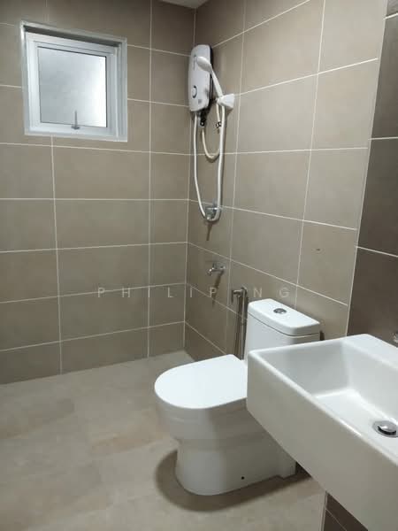 Condominium for Rent at Impian Selatan Kondominium Southern Height - Philip Ng - Bathroom - PropertyGuru.com.my