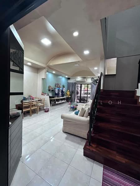 Rumah Teres 2-Tingkat untuk Dijual di Taman Pelangi Indah (Ulu Tiram) - Guang Jun Loh - PropertyGuru.com.my