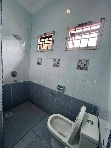 Rumah Teres 2-Tingkat untuk Dijual di Taman Pelangi Indah (Ulu Tiram) - Guang Jun Loh - PropertyGuru.com.my
