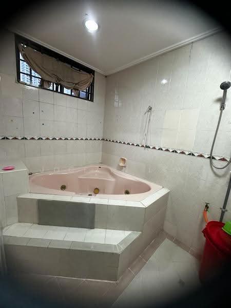 2-storey Terraced House for Rent in Bandar Baru Permas Jaya (Permas Jaya) - Jocelyn Law - Bathroom - PropertyGuru.com.my