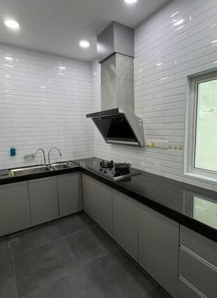 Rumah Berkembar untuk Disewa di Taman Tropika 2 (Kajang) - Bonie Tan - PropertyGuru.com.my