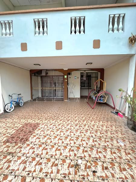 Rumah Teres untuk Dijual di Kuala Garing Utara (Rawang) - Rajesh Kanesan - Exterior - PropertyGuru.com.my