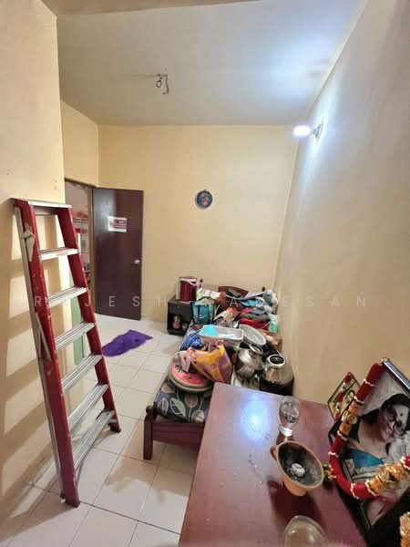 Rumah Teres untuk Dijual di Kuala Garing Utara (Rawang) - Rajesh Kanesan - Interior - PropertyGuru.com.my