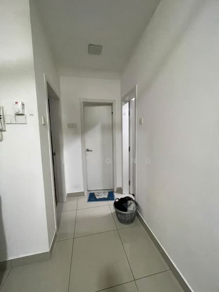Service Residence for Rent at Paramount Utropolis - Hong Ng - Corridor - PropertyGuru.com.my