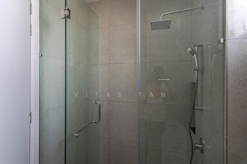 Rumah Berkembar untuk Dijual di Setia Eco Park (Setia Alam) - Vitas Tan - Bathroom - PropertyGuru.com.my