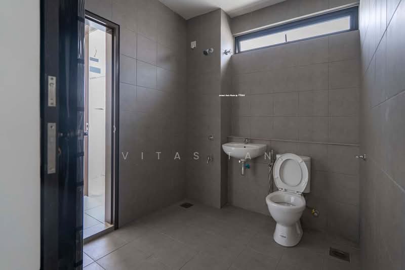 2-storey Terraced House for Sale in Bandar Bukit Raja (Klang) - Vitas Tan - Bathroom - PropertyGuru.com.my