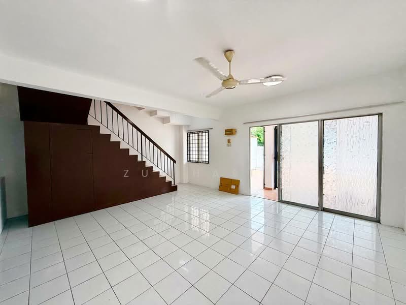 Rumah Teres 2-Tingkat untuk Dijual di Taman Impian Indah (Sungai Buloh) - Zul Hasif - PropertyGuru.com.my