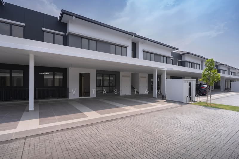 Rumah Bandar untuk Dijual di Eco Ardence (Setia Alam) - Vitas Tan - Exterior - PropertyGuru.com.my