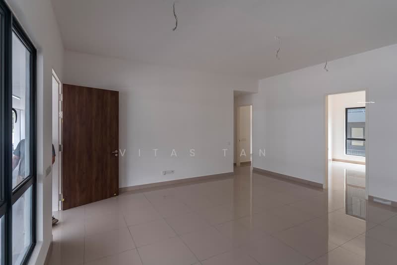 Rumah Bandar untuk Dijual di Eco Ardence (Setia Alam) - Vitas Tan - Living Room - PropertyGuru.com.my