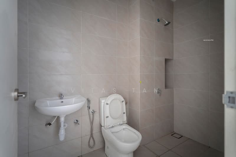 Rumah Bandar untuk Dijual di Eco Ardence (Setia Alam) - Vitas Tan - Bathroom - PropertyGuru.com.my