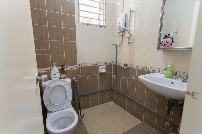 Rumah Berkembar untuk Dijual di Setia Damai (Setia Alam) - Vitas Tan - Bathroom - PropertyGuru.com.my