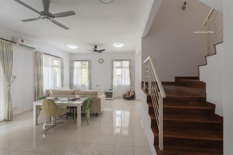 Rumah Berkembar untuk Dijual di Setia Damai (Setia Alam) - Vitas Tan - Living Room - PropertyGuru.com.my