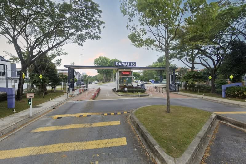 Rumah Berkembar untuk Dijual di Setia Damai (Setia Alam) - Vitas Tan - Exterior - PropertyGuru.com.my