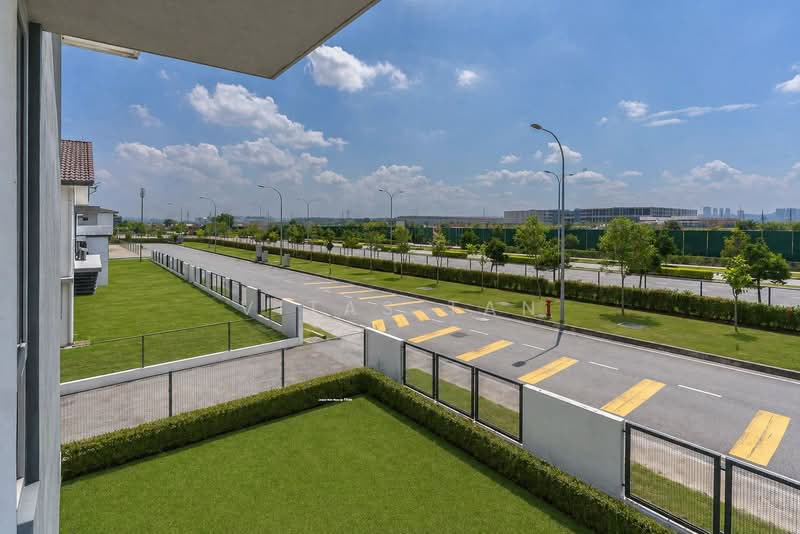 Rumah Teres 2-Tingkat untuk Dijual di Bukit Raja (Selangor) - Vitas Tan - Exterior - PropertyGuru.com.my