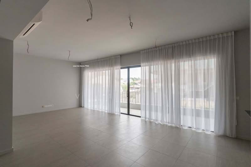 Condominium for Sale at Utamara Boutique Residences - Vitas Tan - Living Room - PropertyGuru.com.my