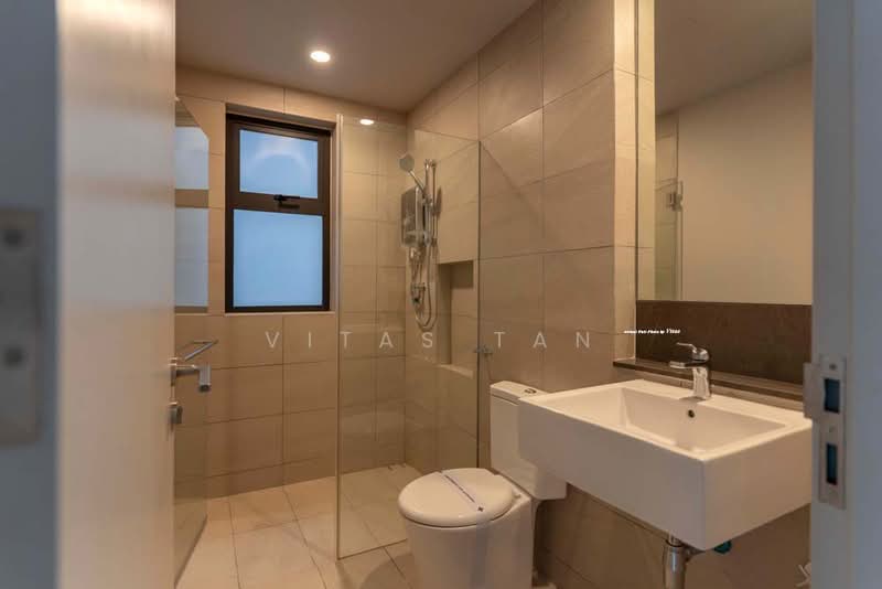 Condominium for Sale at Utamara Boutique Residences - Vitas Tan - Bathroom - PropertyGuru.com.my
