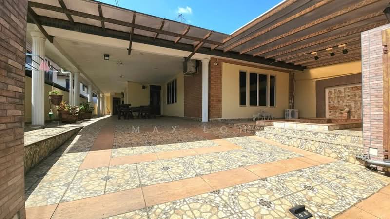 Semi-Detached House for Sale in Taman Perling (Perling) - Max Loh - Exterior - PropertyGuru.com.my