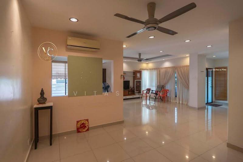 2-storey Terraced House for Sale in Bandar Bukit Raja (Klang) - Vitas Tan - Living Room - PropertyGuru.com.my
