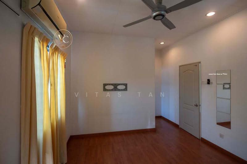 2-storey Terraced House for Sale in Bandar Bukit Raja (Klang) - Vitas Tan - Bedroom - PropertyGuru.com.my